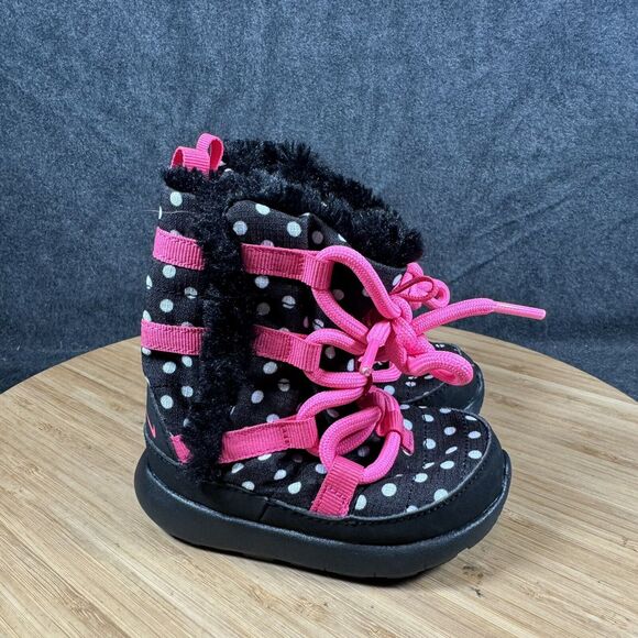 Nike Roshe One‎ Hi Toddler Black Winter Snowflake Boots Size 4C NEW - Picture 1 of 6